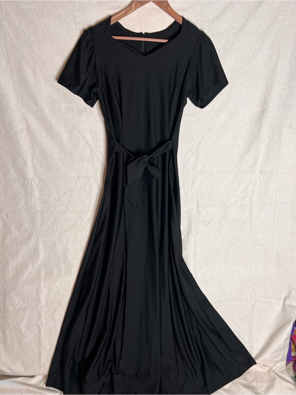 EUC Women’s Size 8 Black Floor Length Choir Concert Performance Dress Tie Waist